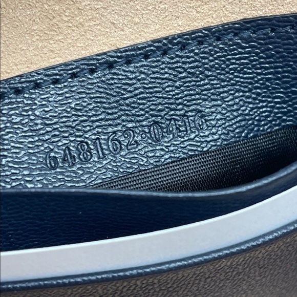 Gucci GG Marmont Cosmetic Case New Sakai Dahlia Pouch Clutch Wristlet - Picture 16 of 16